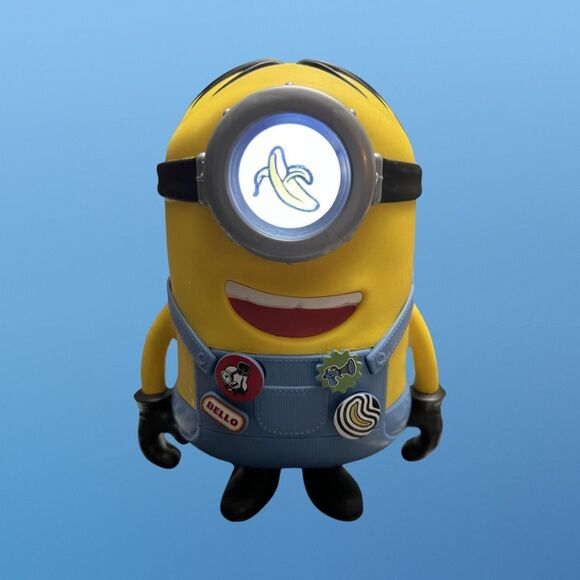 Minions The Rise of Gru Real Live Stuart Animatronic 200 Sound 30 Animations - Picture 3 of 10